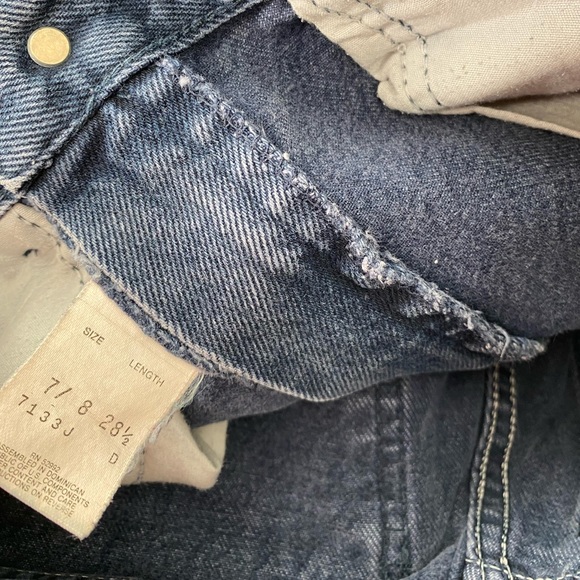 90’s Vintage Jordache High Rise Jeans with Zipper Bottom Hems - Picture 13 of 13